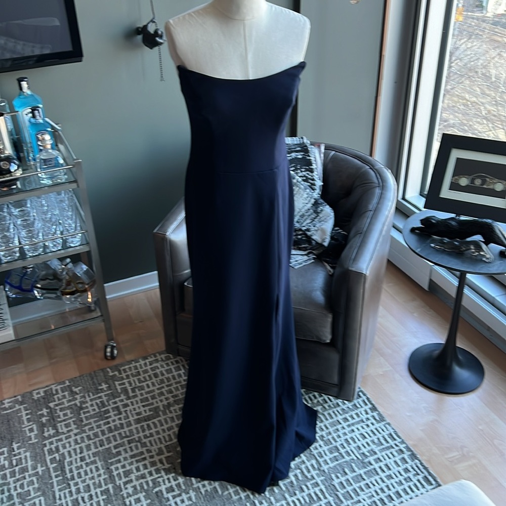 New AQUA Strapless Gown in Navy Blue Size 10